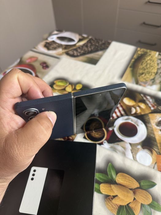 Samsung Z Fold 5