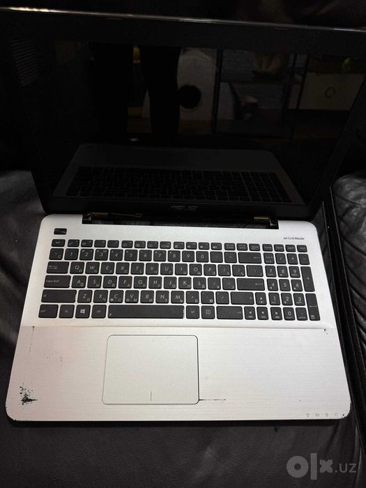 ASUS X555UJ / Core i5 / 8GB RAM / GeForce 920M