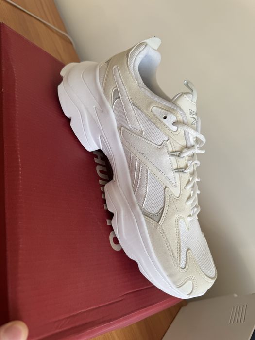 Спортивный кросовка Reebok