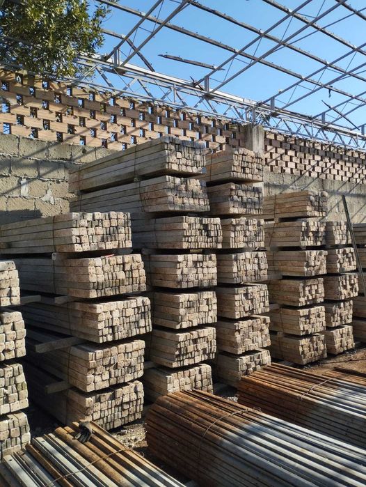 Stâlpi de beton (spalieri)