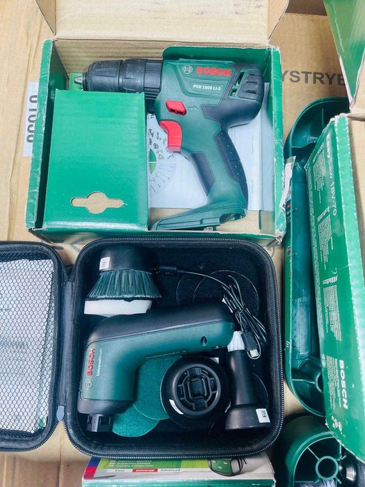 Lot scule Bosch-bormasina,camera,perie-se vinde tot ce se vede in poze