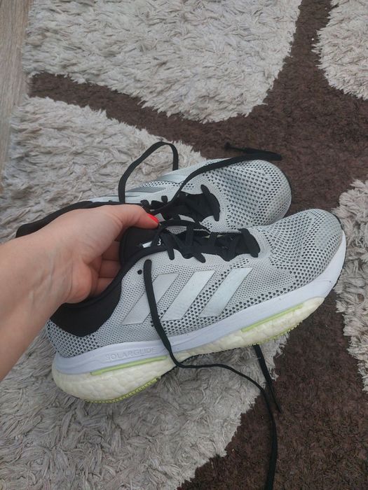 Маратонки adidas