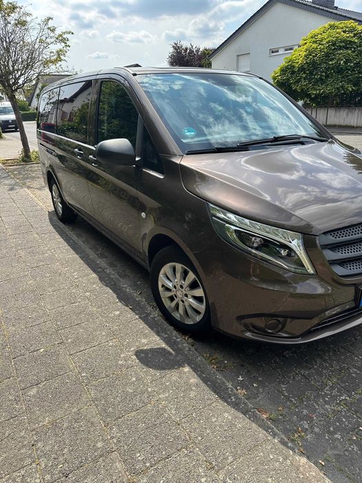 Mercedes Vito Tourer 116 CDI BlueTEC 7+1 locuri, 2016, 163CP Automat 7G, Active Park Assist, Euro 6, Climă, Navi, Cârlig