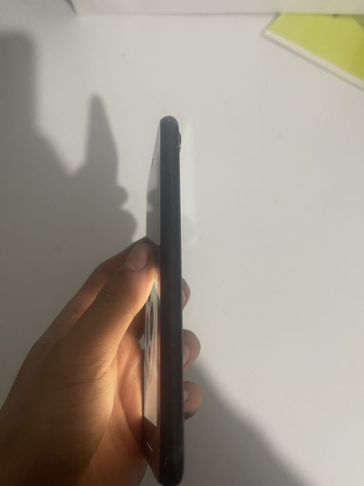 Айфон хр 64гб 75%