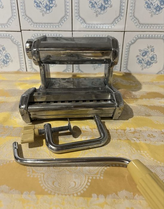 Masina/preparare/paste