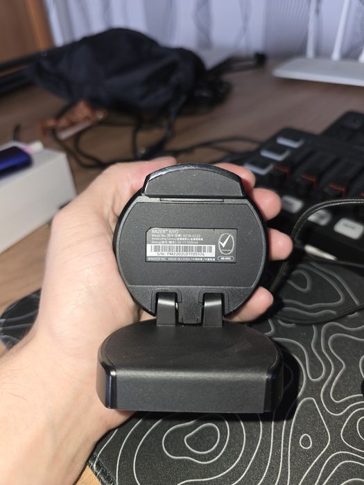 Вебка Razer kiyo