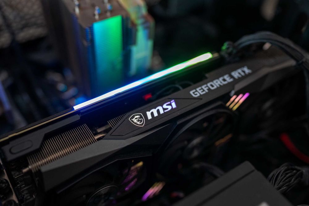 MSI GeForce RTX 3070 Gaming Trio X – Топ състояние, Пълен комплект