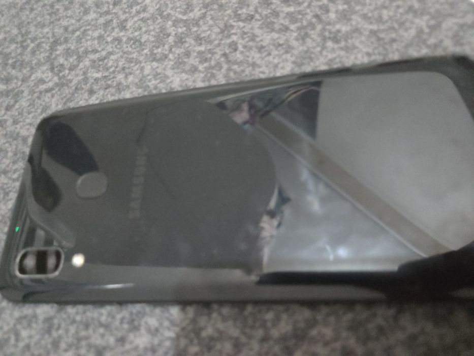 Samsung A10 на запчасть