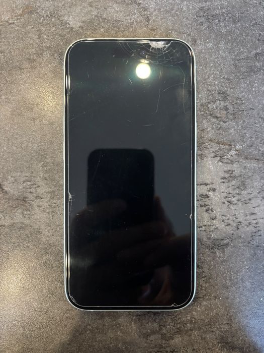 Vand Iphone 15 128 Gb