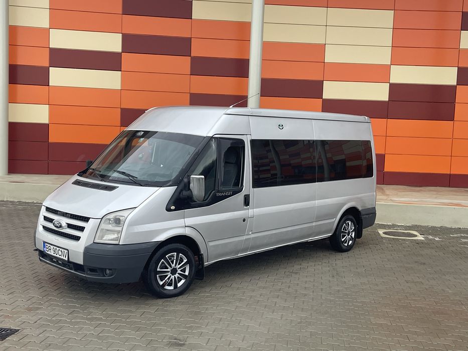 Ford Transit  8+1 locuri