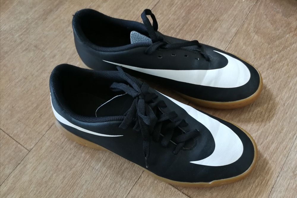 Nikе- Нови маратонки/кецове 40	номер