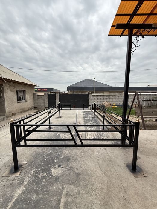 Продам тапчан.  .