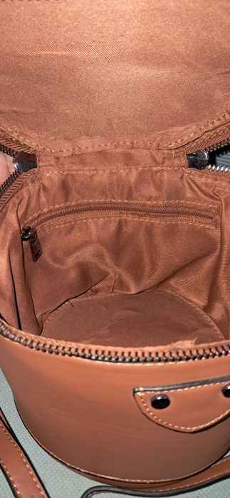 Дамска чанта от естествена кожа