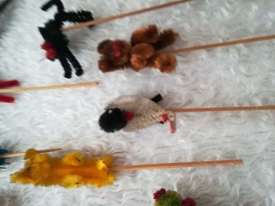 За коктейли и сладолед