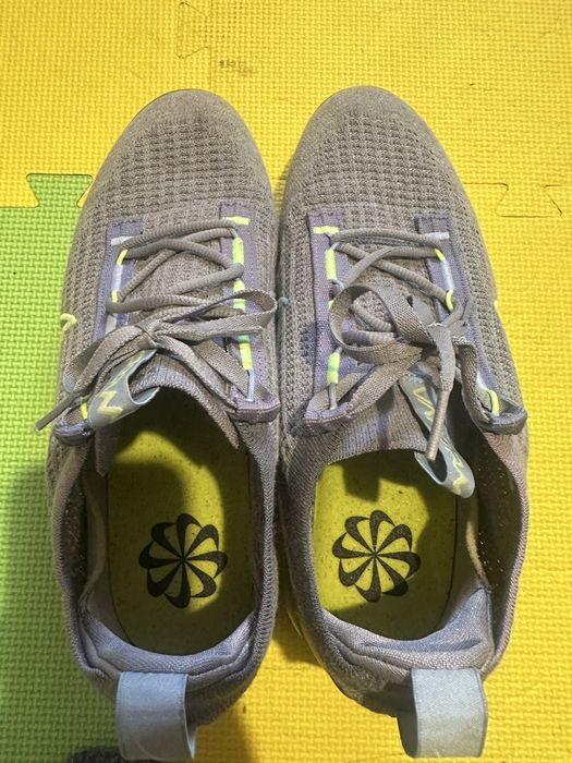 Nike superbi purtati o singura data marime 42