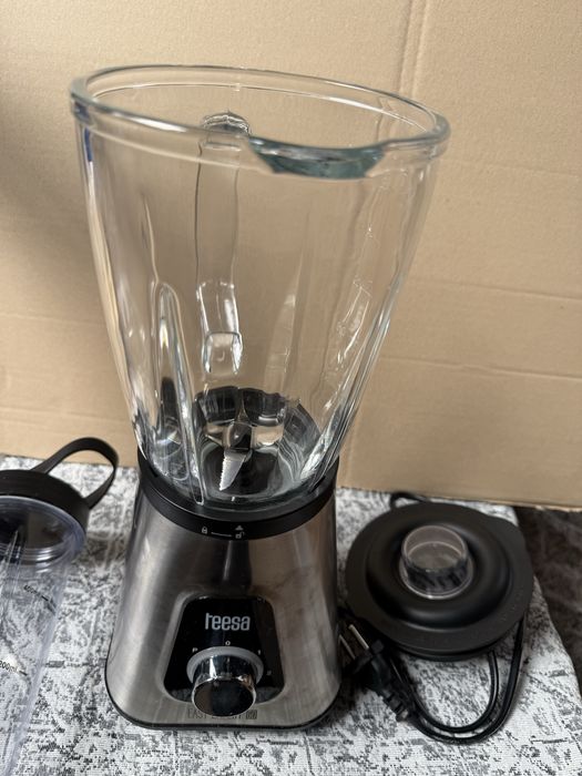 Блендер Teesa TSA3549