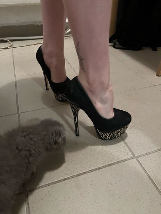 Висок ток дамски токчета