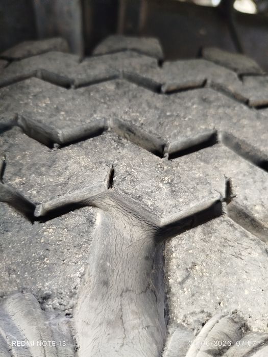 Uaz avto sotiladi