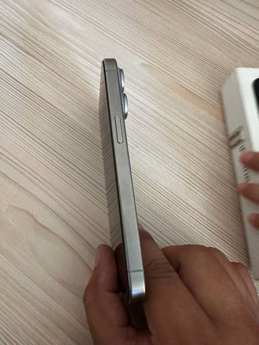 Айфон 15 про с гарантией