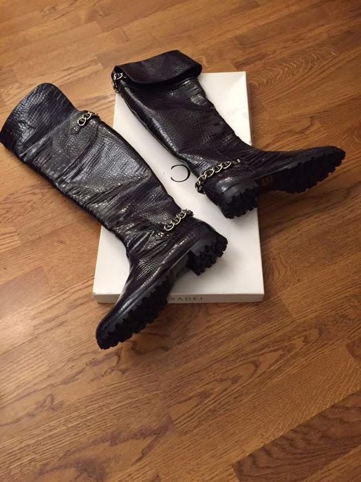 Сапоги бренд CASADEI