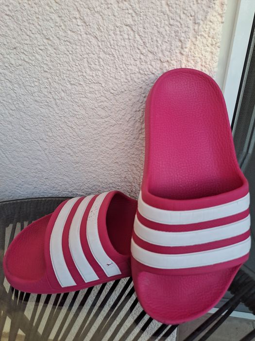 Papuci Adidas, mărime 29
