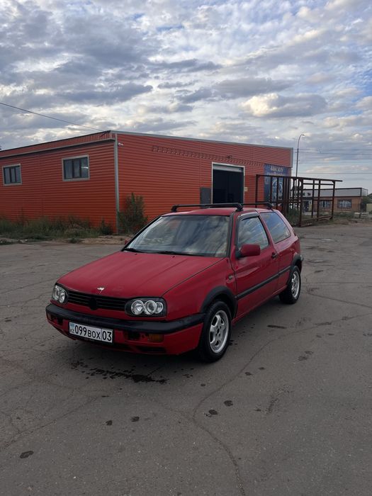 Продам GOLF 3 на автомате