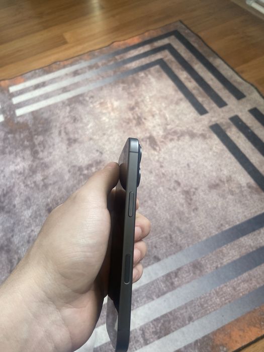 Vand iphone 17 telefonu este in stare perfecta