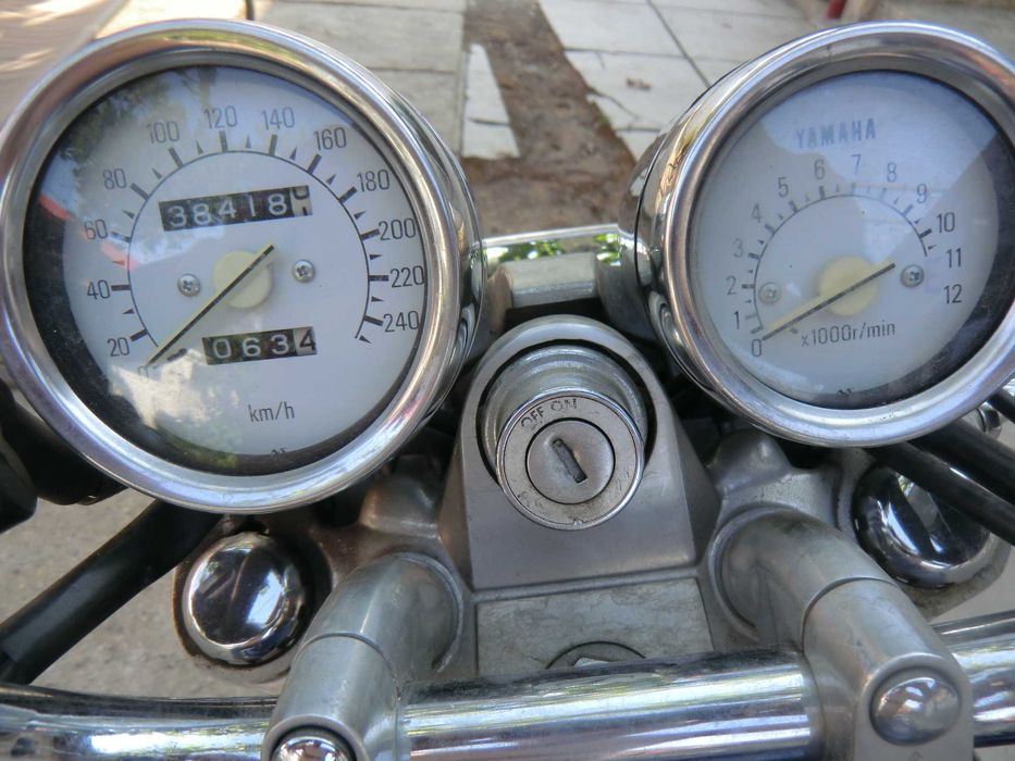 Motocicleta  Yamaha  FZX 750