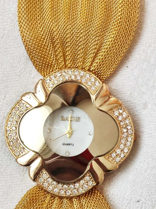 Дамски часовник BAOHE