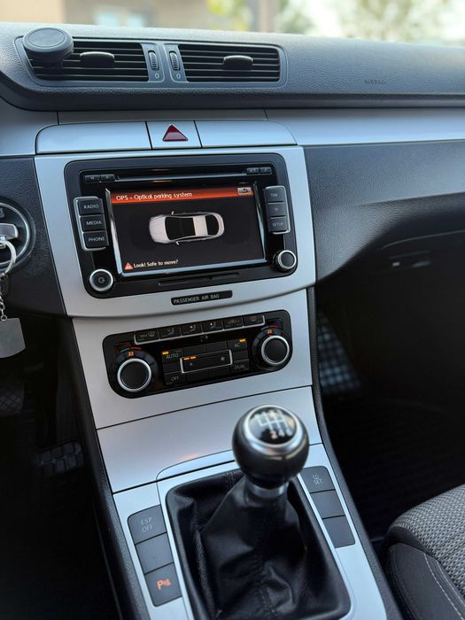 VOLKSWAGEN Passat CC 2010 — imagine 4