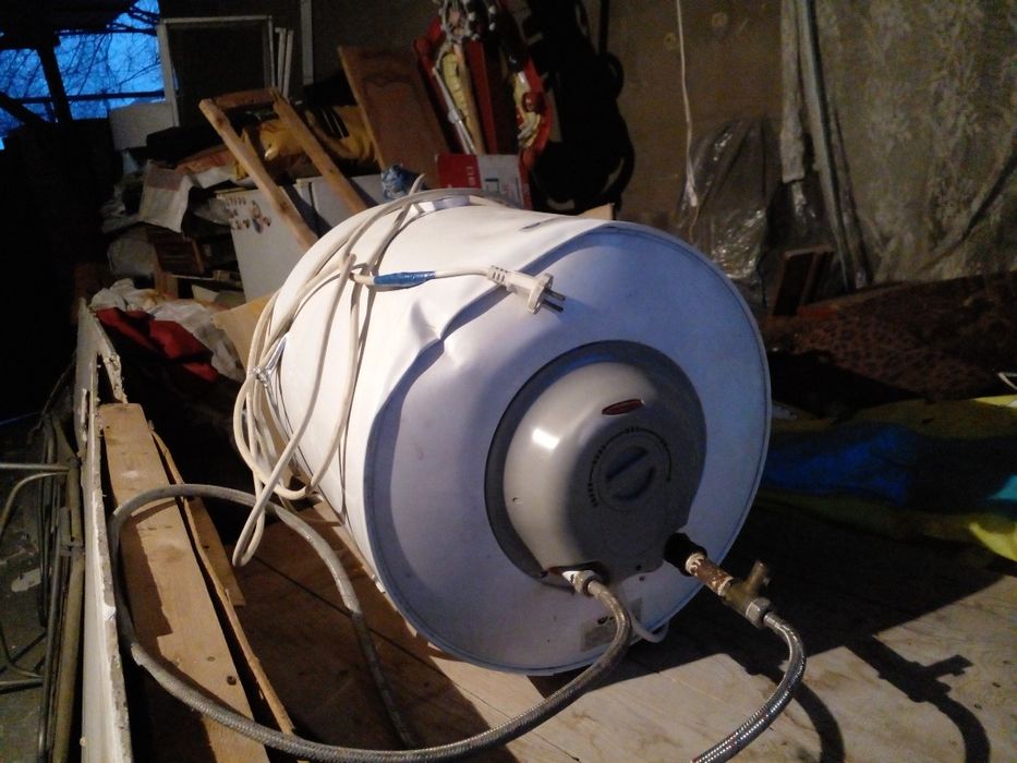 Бойлер.Раковина.продам. находимся в Каскелене