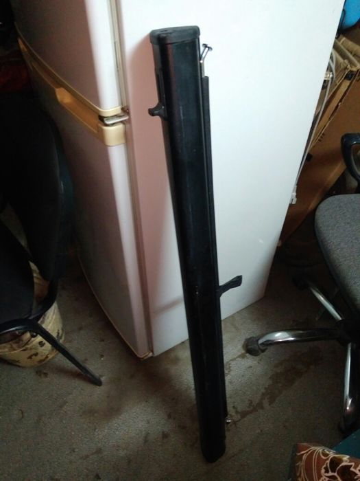 Продам шторку багажника