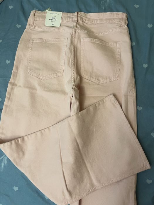 Нови розови дънки H&M