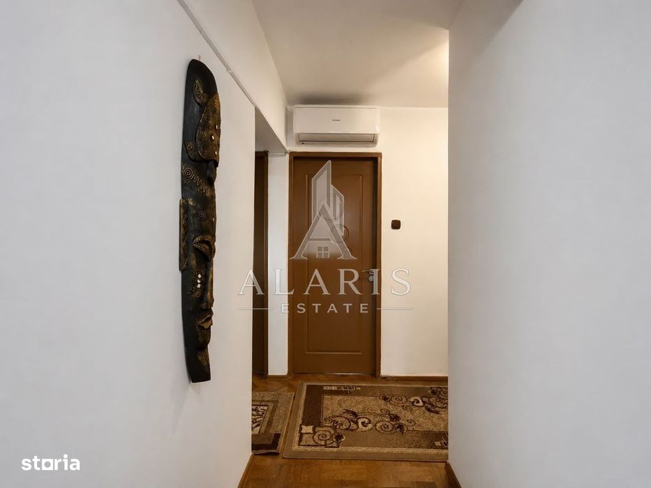 Apartament cu 4 camere, etaj intermediar, zona Bucovina