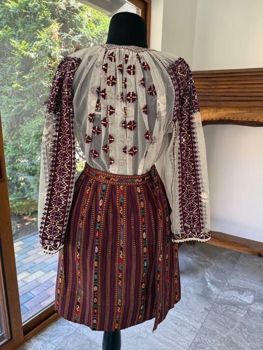Costum popular vechi