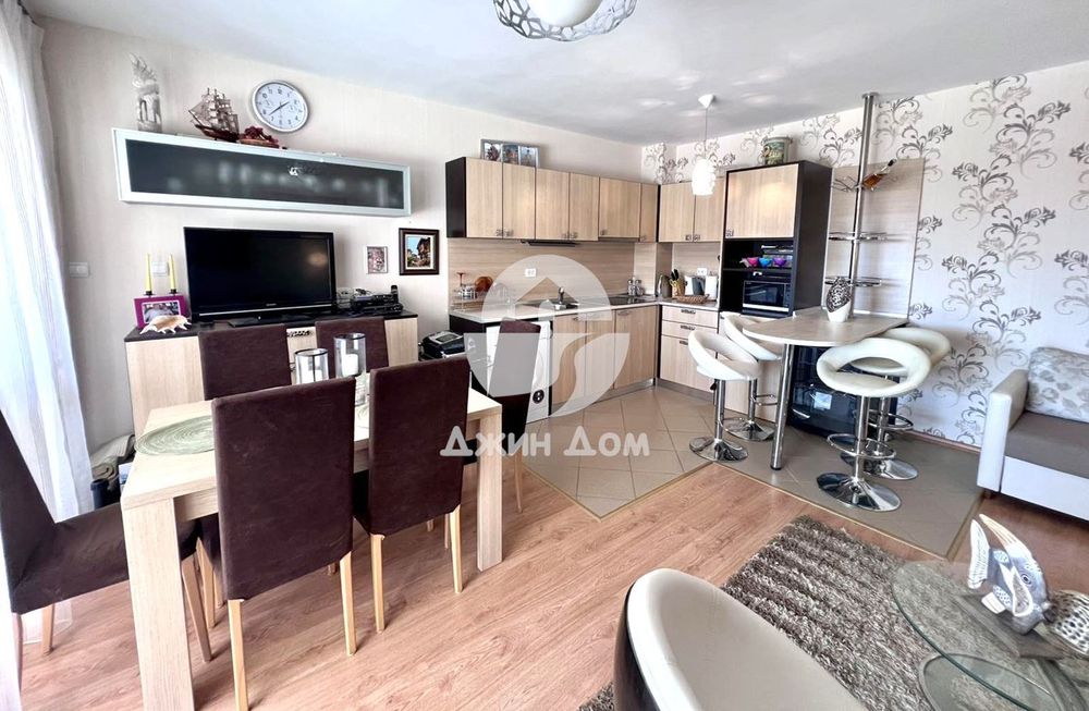 Продава се Двустаен апартамент в с. Кошарица, Област Бургас - 71 кв.м за 1015 €/кв.м - Снимка #2