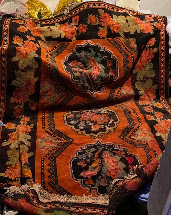 Этно кілем сатылады