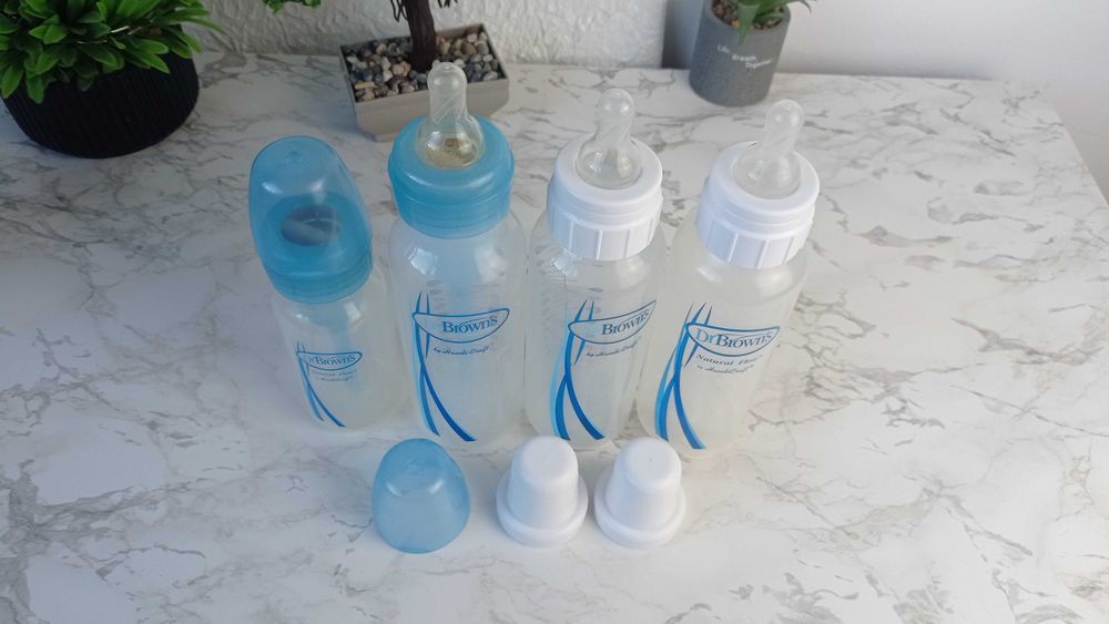 Комплект 4 бр бебешки пл. шишета Dr. Brown's (3 x 250 ml + 1 x 120 ml)