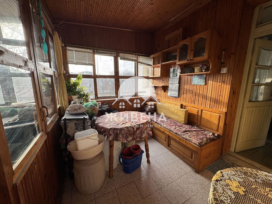 Продава се Тристаен апартамент в Варна, Център - 119 кв.м за 2513 €/кв.м - Снимка #9