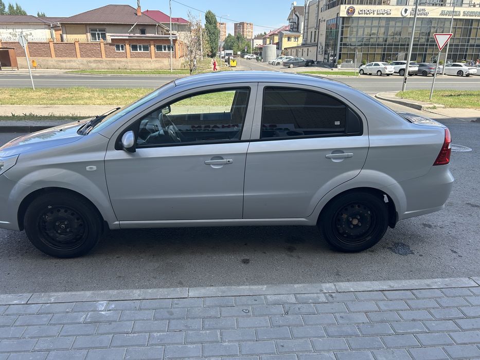 Продам Шевроле Нексия