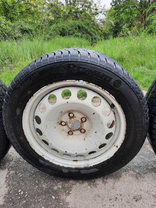 Железни джанти 16 5х100 със зимни гуми