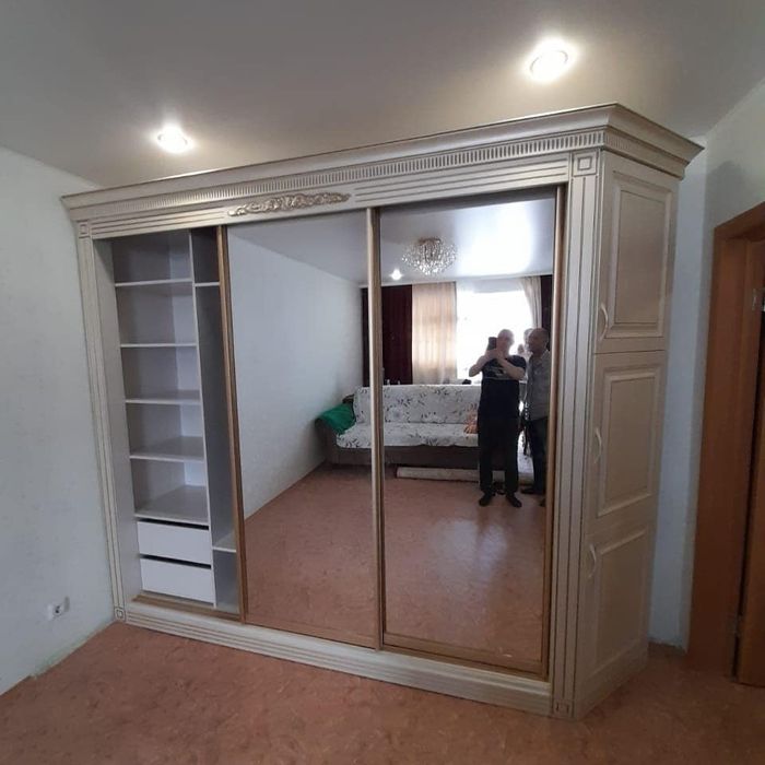 Продам шкаф купе