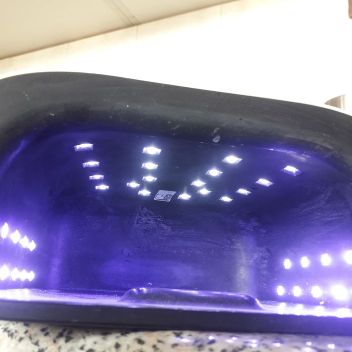 Лампа за маникюр