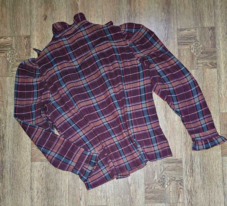 Плотная Блуза. Mango