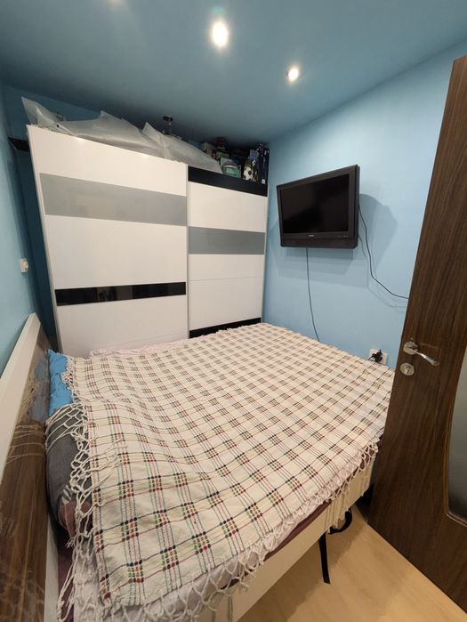 Дава се под наем Тристаен апартамент в Варна, Възраждане 1 - 70 кв.м за 612 € - Снимка #2