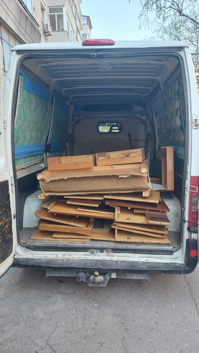 Хамали Варна. Транспортни услуги Варна. Изхвърляне стари мебели