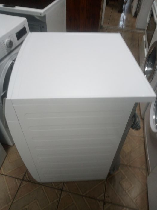 Сушилня с термопомпа Аег Aeg Series 8000 А+++ 8кг. 2 години гаранция!