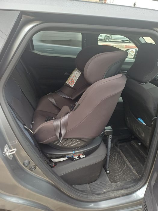 Scaun auto Rotativ 360 Graco Turn2Me Black, 0-18 kg, Negru