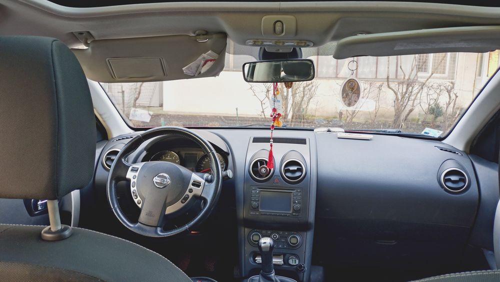 Nissan Qashqai 1.6 benzina