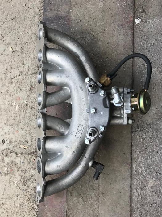 Коллектор впускной 406